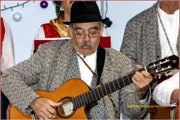 Taror parrandea a La Navidad en La Breña/TA.